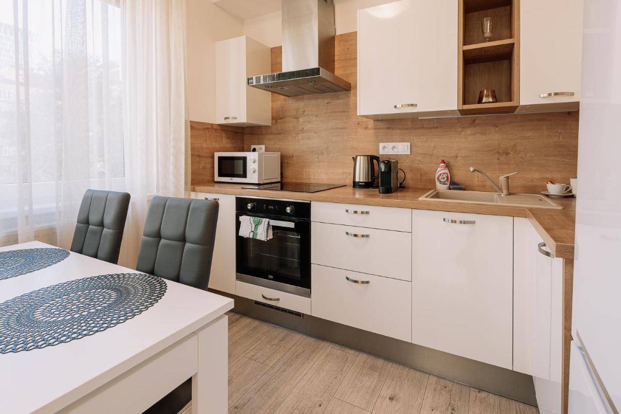 Skau 2 Old Town Family & Business Apartment 2 Floor Free Parking Bratislava Luaran gambar
